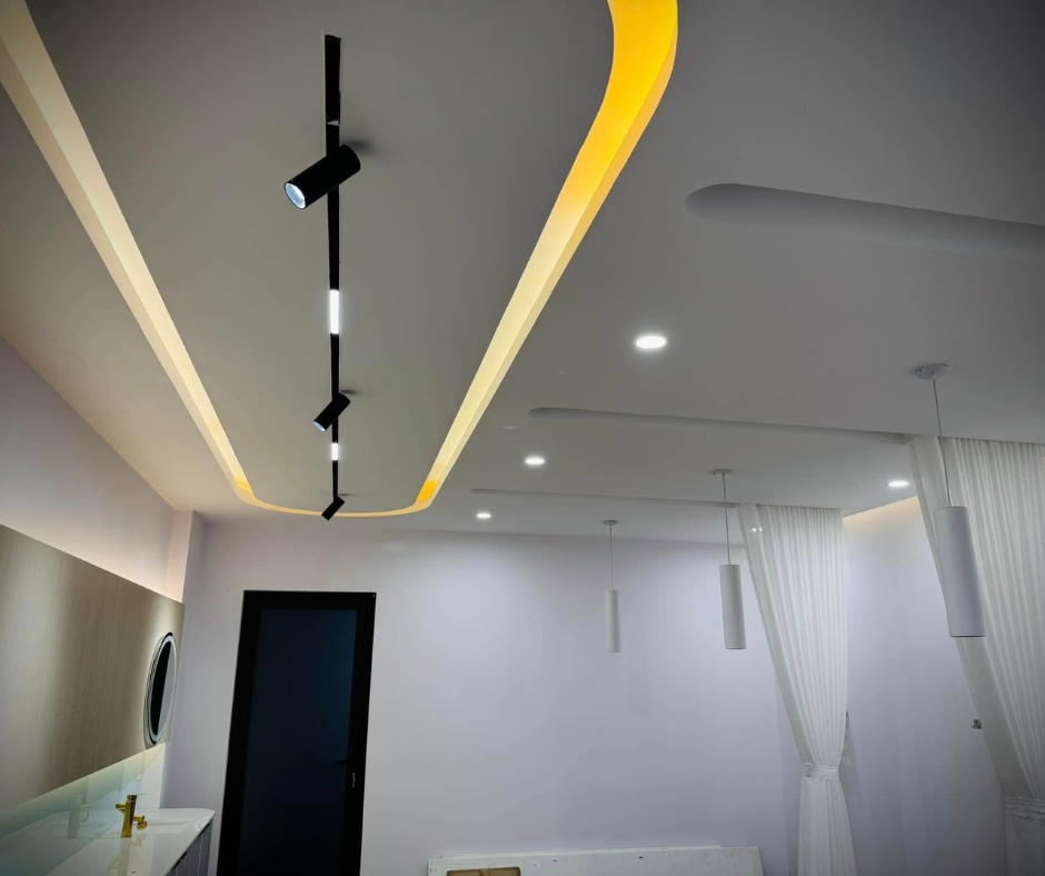 Giải pháp tự động hoá thiết bị điện thông minh tại cửa hàng